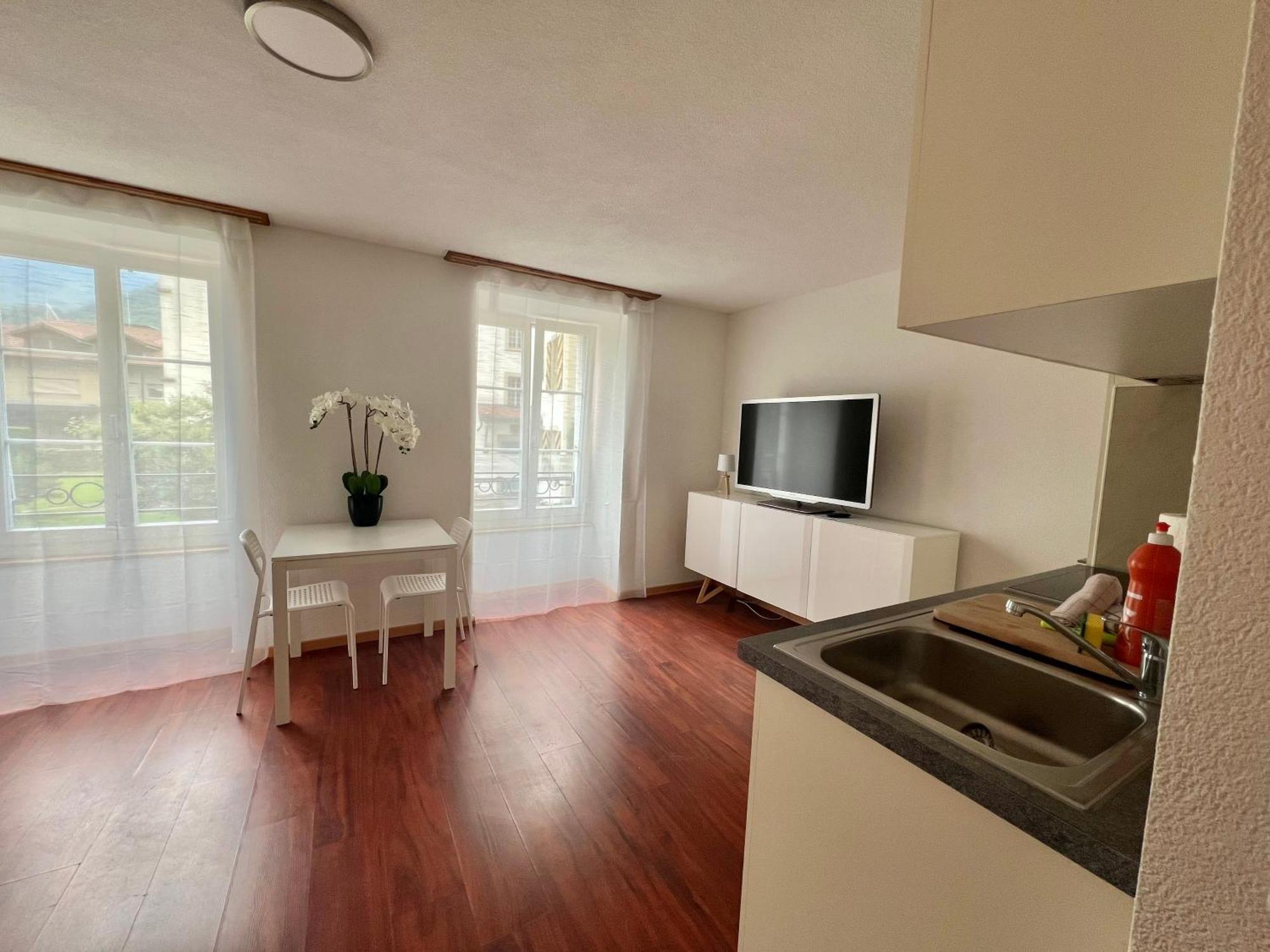 Nimbuzzz Apartments Unterseen Rum bild