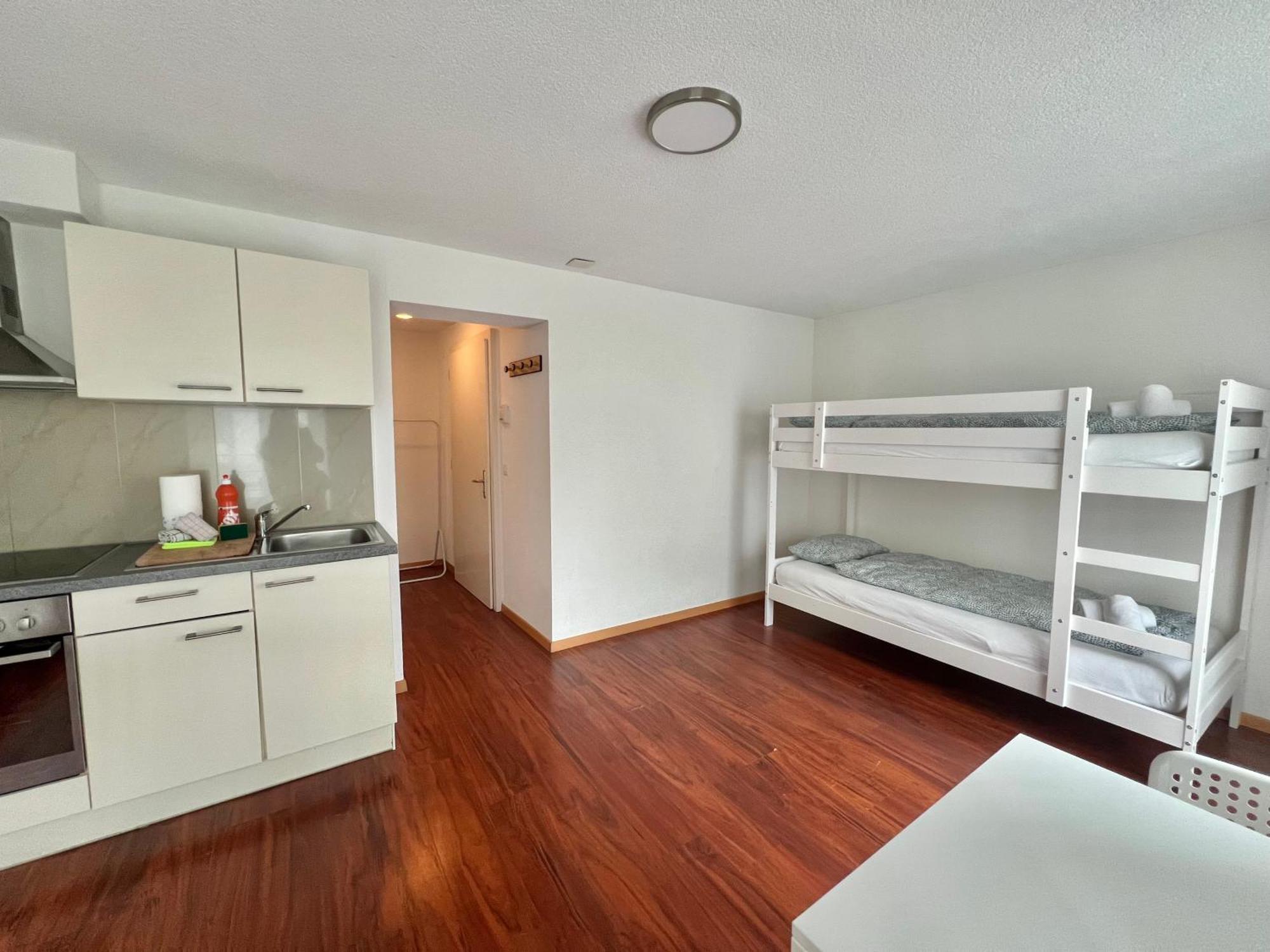 Nimbuzzz Apartments Unterseen Rum bild